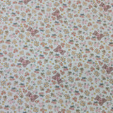 テディベアの花の庭の模様の 40 年代生地、韓国製、ヤード単位 36" x 58" または 90 x 145cm