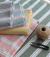 シンプルなストライプ柄のプレウォッシュリネン生地(韓国製)90cm×140cmまたは36インチ×55インチ(ヤード単位)