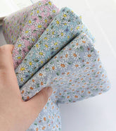 Daisy Flowers Floral patterned Fabric made in Korea by Half Yard