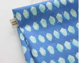 韓國製造的石英水晶織物,採用半碼 DTP(數位紡織印刷)方法