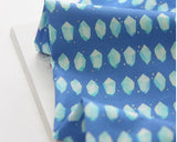 韓國製造的石英水晶織物,採用半碼 DTP(數位紡織印刷)方法