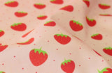 韓国製のイチゴ柄生地(半ヤード単位)