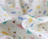 韓国製のかわいい恐竜柄生地(半ヤード単位)