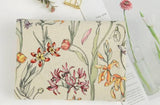 Garden Flowers Floral patterned Fabric made in Korea by Half Yard / 45 X 150cm 18" X 57.5", Cotton Linen