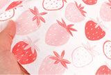 かわいいイチゴ柄の韓国製生地(半ヤードDTP)