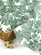 韓国製のトロピカルリーフ柄生地(半ヤード単位)