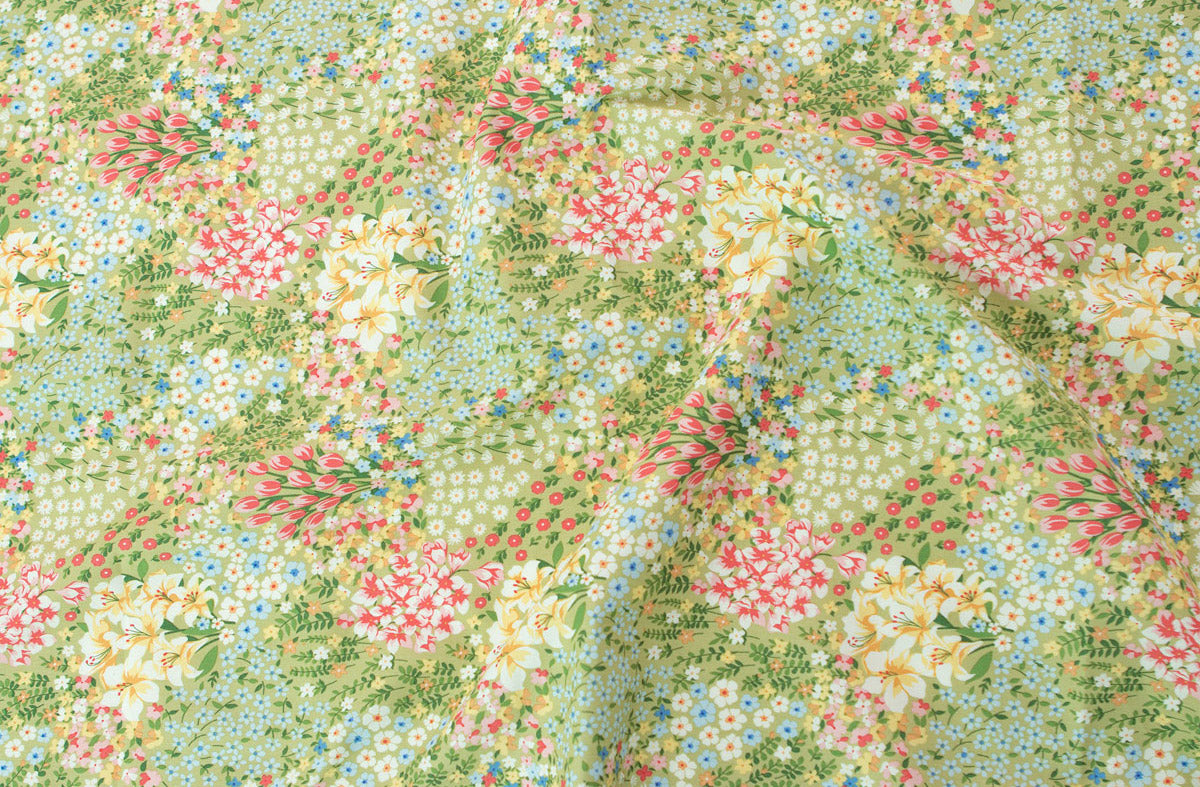 Green Garden Flower Floral Patterned Fabric made in Korea by Half Yard