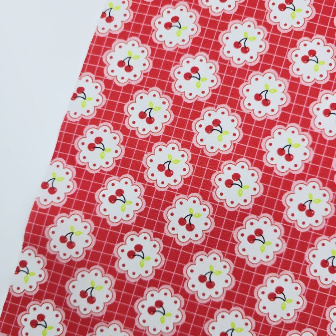 Cherry & Check Patchwork 30s Cotton Fabric printed in Korea 36" x 57" 90cm x 145cm by the Yard