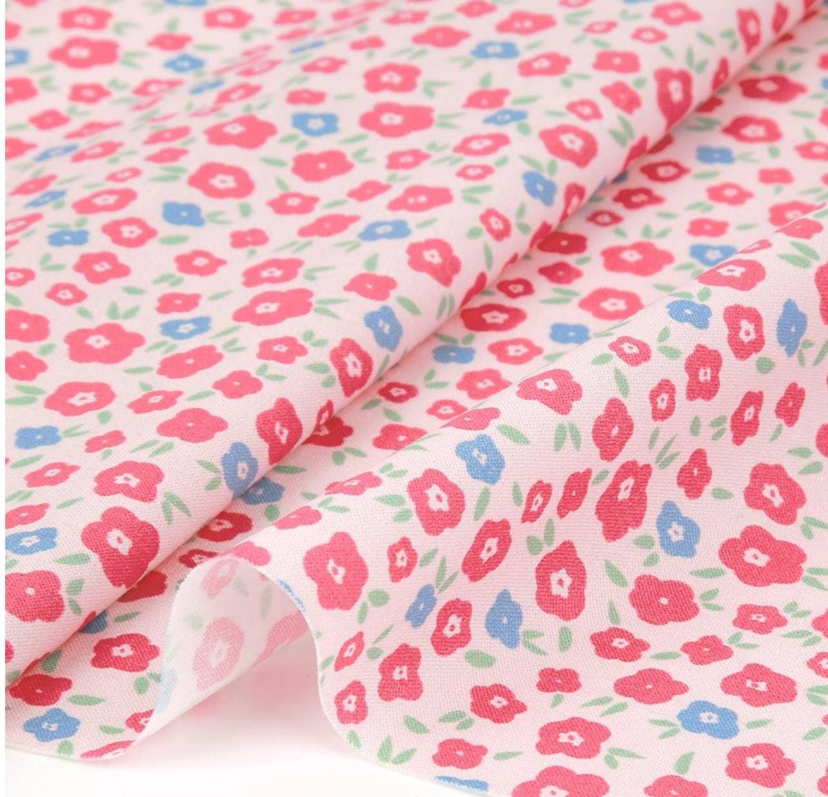 Floral patterned Fabric, Flowers Fabric made in Korea by the Half Yard