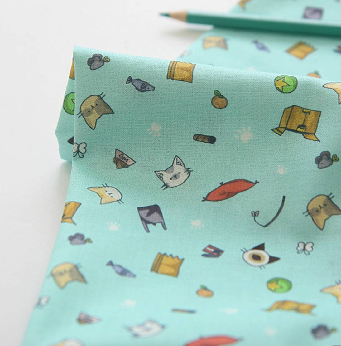 Cat Kitten Patterned Fabric made in Korea by Half Yard Digital Textile Printing