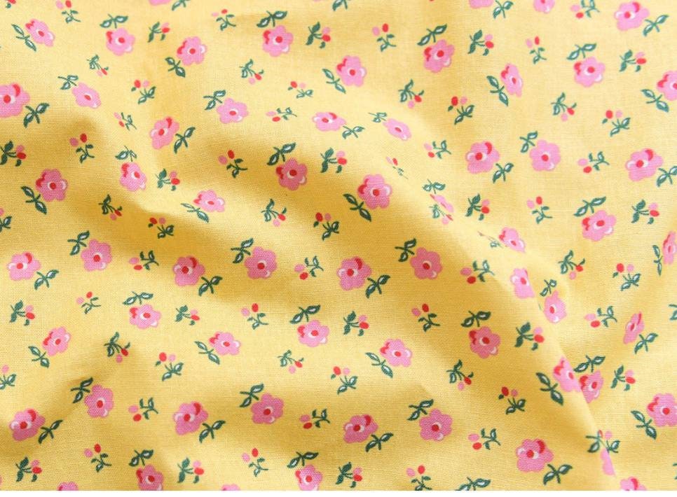 Retro Petite Flower Floral patterned Fabric made in Korea by the Half Yard