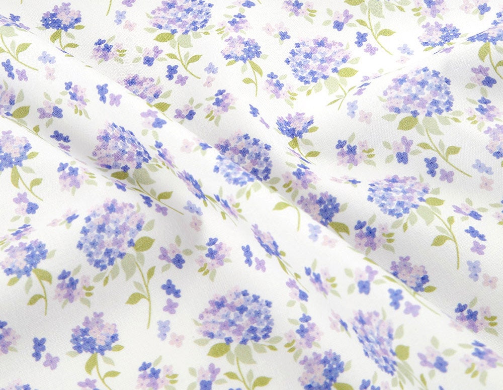 Hydrangea Flower Amour Bouquet Patterned Fabric made in Korea by the Half Yard  DTP